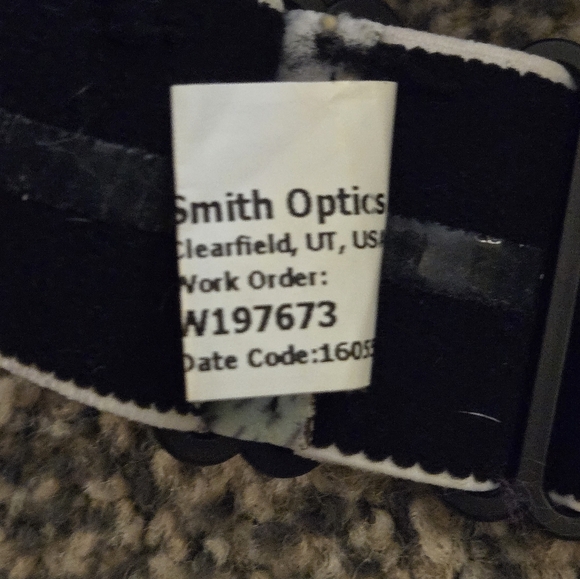 Smith Girls Ski Goggles with Bag (3yo-6yo) - Picture 4 of 4